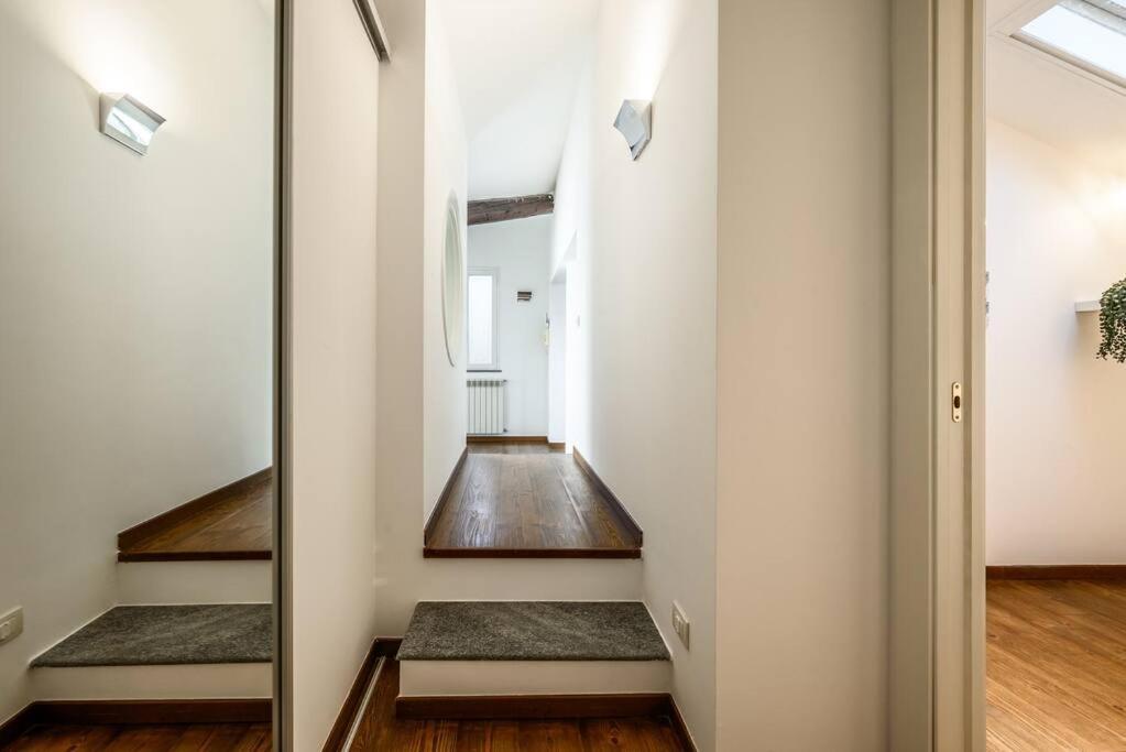 Buenos Aires' Nest - 10 Minutes From Duomo With Terrace Apartman Milánó Kültér fotó