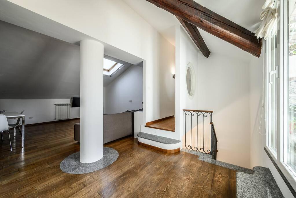 Buenos Aires' Nest - 10 Minutes From Duomo With Terrace Apartman Milánó Kültér fotó